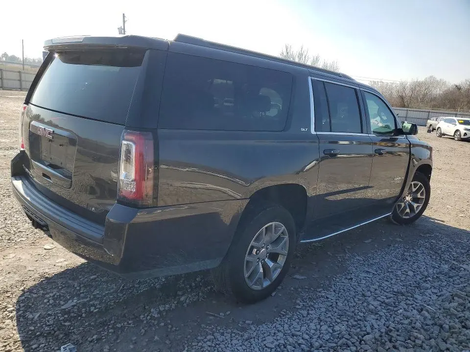 2017 GMC YUKON XL C1500 SLT  