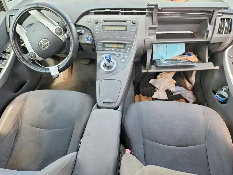 2010 TOYOTA PRIUS II  