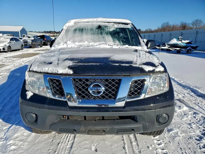 2017 NISSAN FRONTIER S  