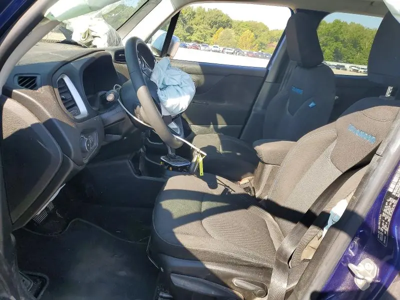 2021 JEEP RENEGADE LATITUDE  