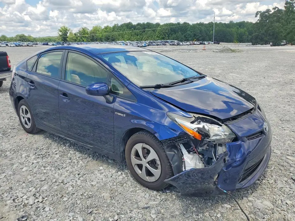 2013 TOYOTA PRIUS THREE  