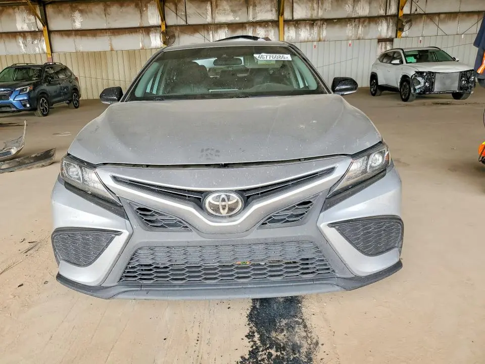 2022 TOYOTA CAMRY SE NIGHTSHADE  