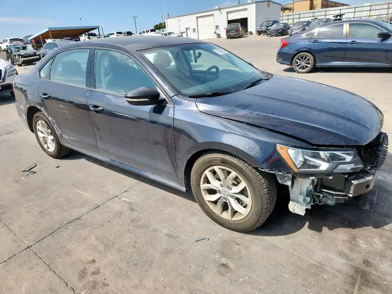 2018 VOLKSWAGEN PASSAT S  