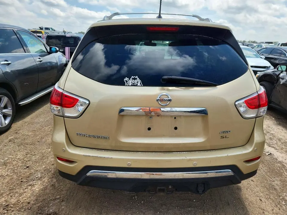2013 NISSAN PATHFINDER S  