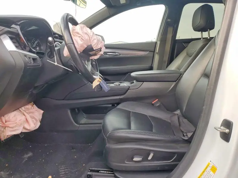 2021 CADILLAC XT5 LUXURY  