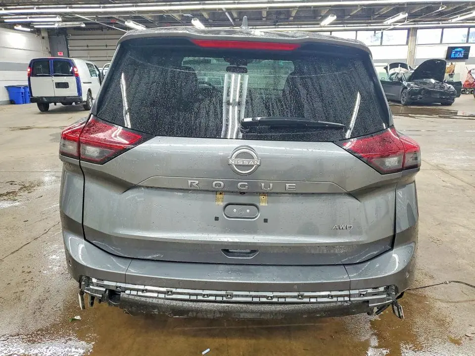 2025 NISSAN ROGUE SV  