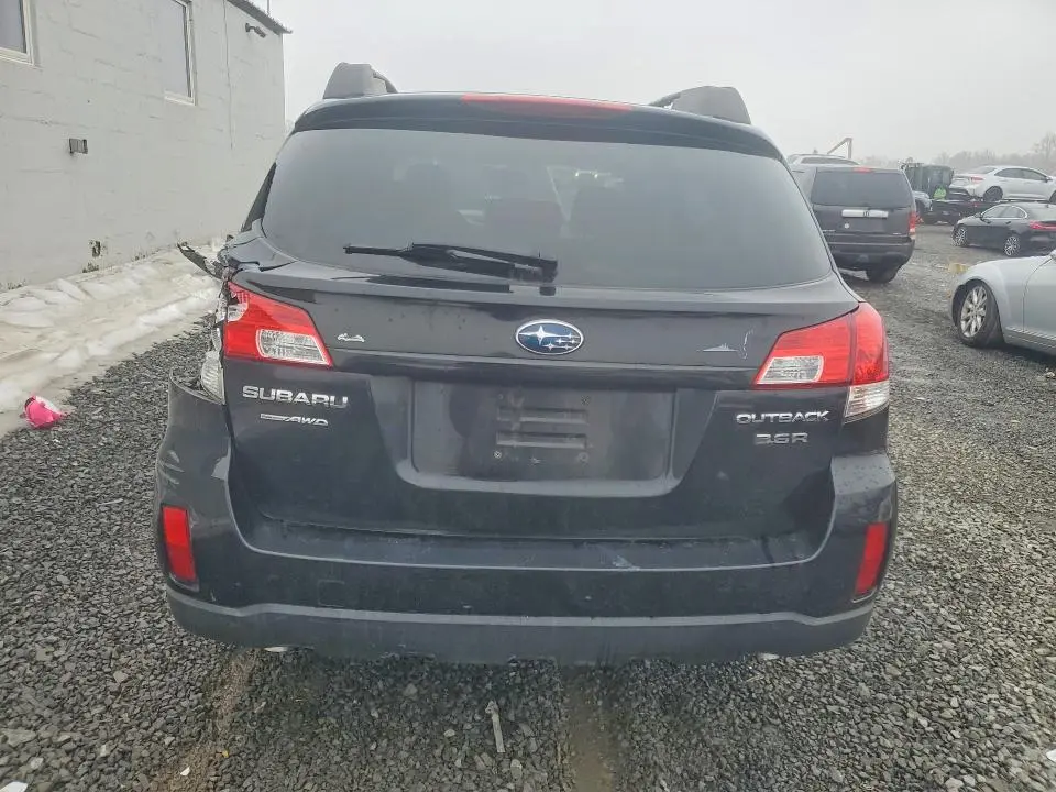 2010 SUBARU OUTBACK 3.6R LIMITED  