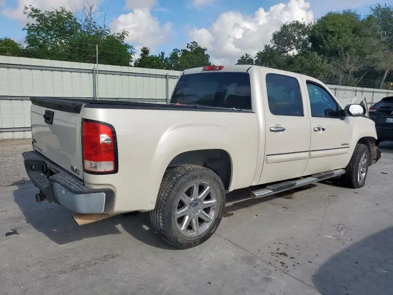 2013 GMC SIERRA K1500 DENALI  