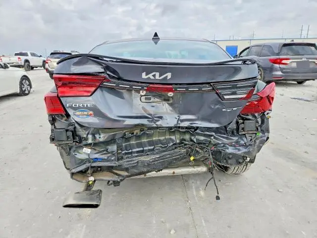 2023 KIA FORTE GT  
