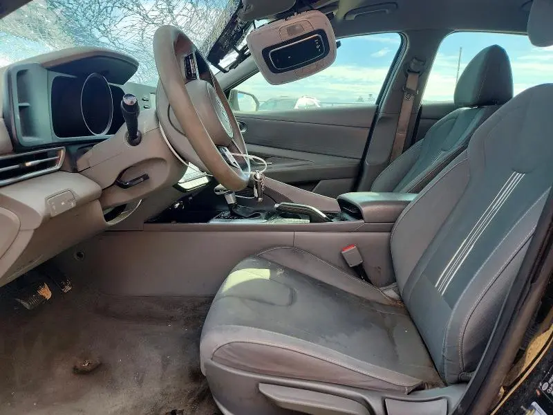 2021 HYUNDAI ELANTRA SEL  