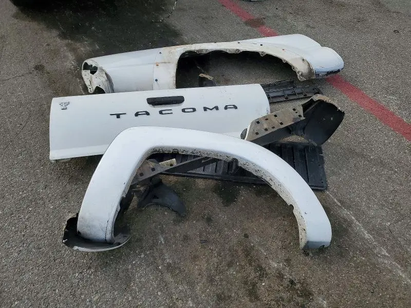 2010 TOYOTA TACOMA DOUBLE CAB PRERUNNER LONG BED  