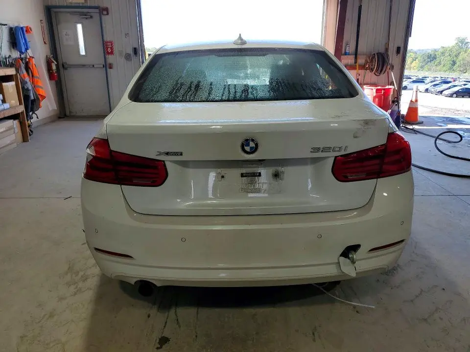 2018 BMW 320 XI  