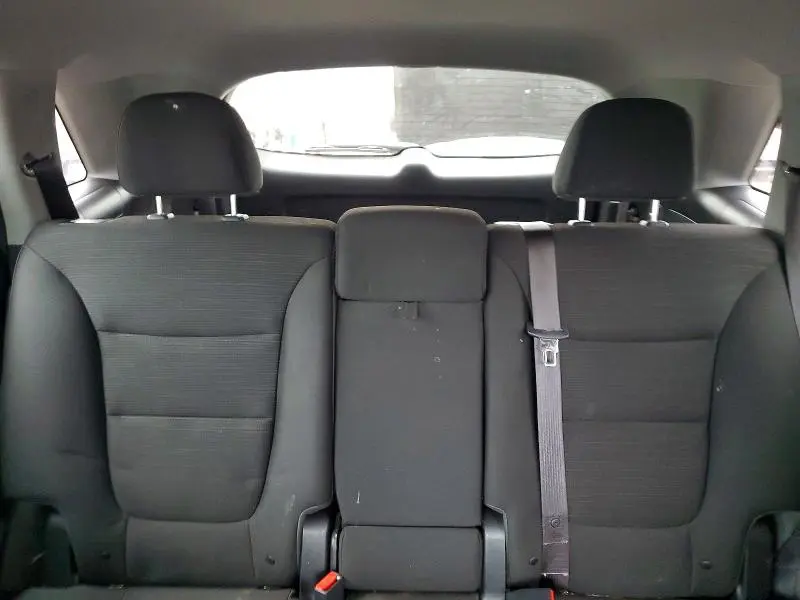 2015 KIA SORENTO LX  