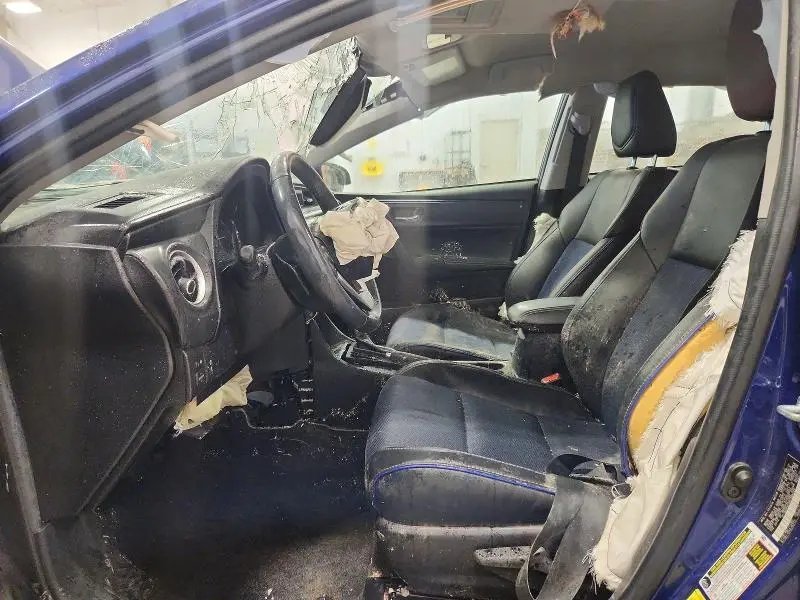 2017 TOYOTA COROLLA SE  