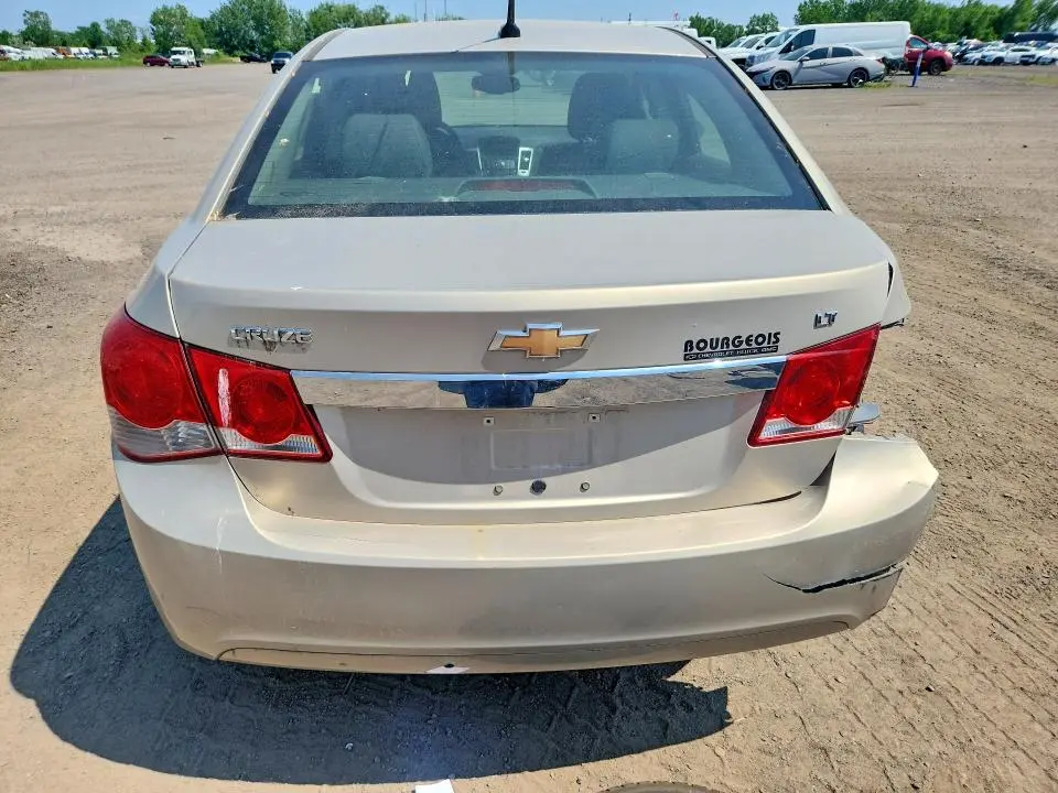 2012 CHEVROLET CRUZE LT  