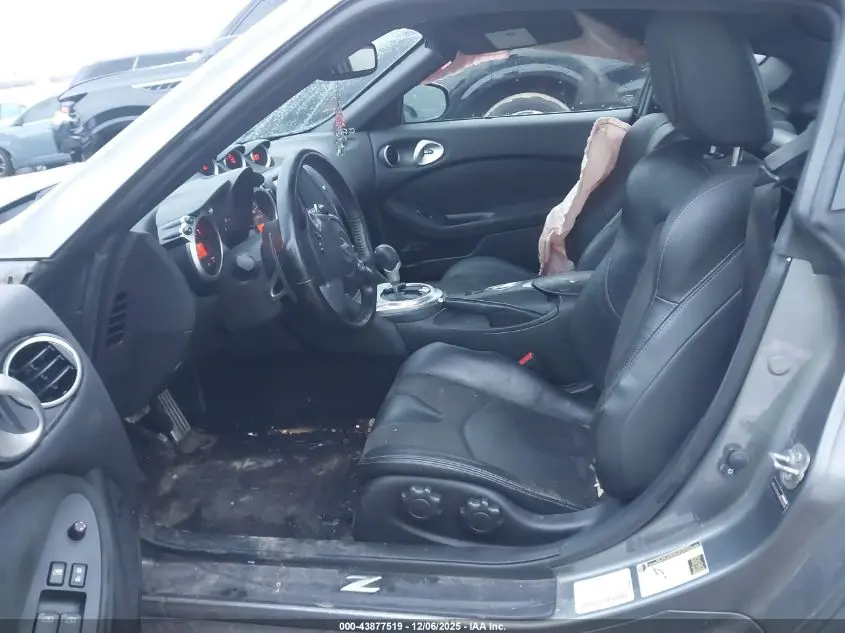 2016 NISSAN 370Z TOURING