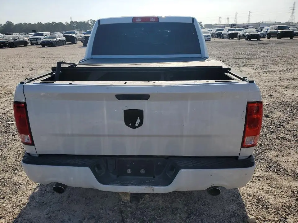 2017 RAM 1500 ST  