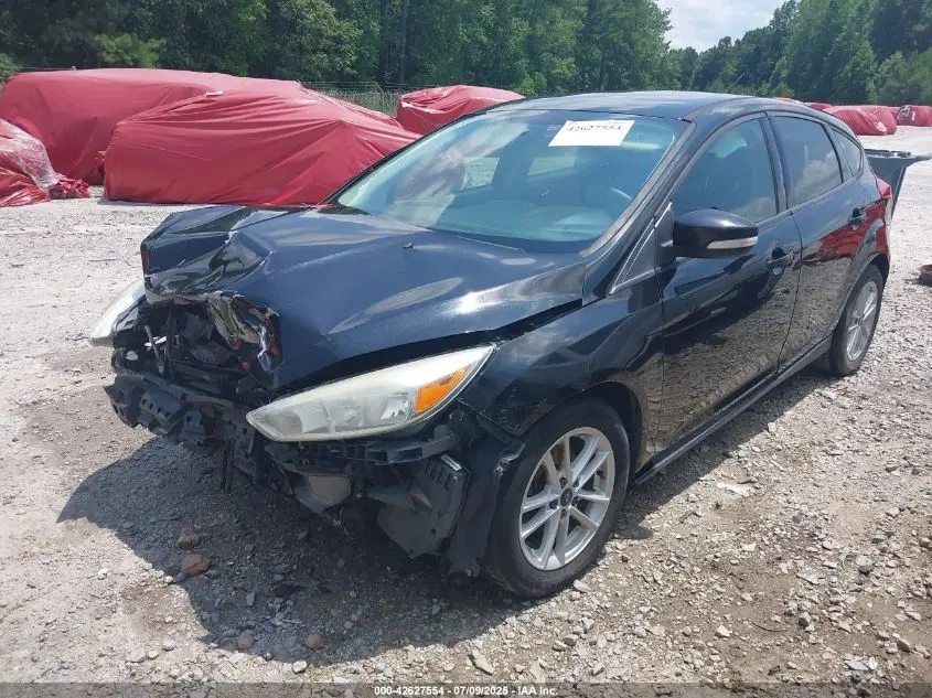 2015 FORD FOCUS SE