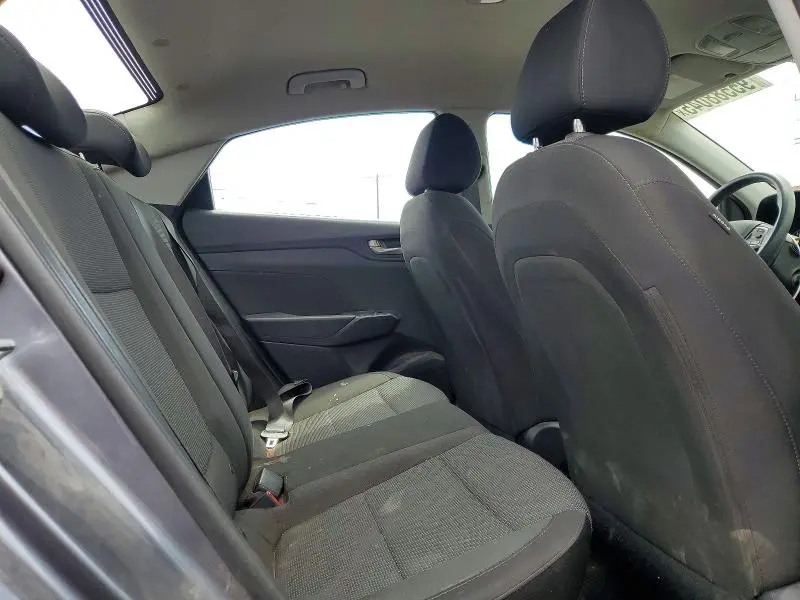 2019 HYUNDAI ACCENT SE  