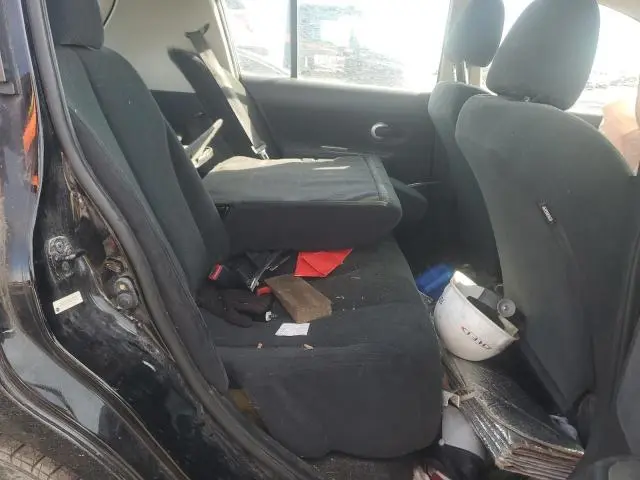 2012 NISSAN VERSA S  