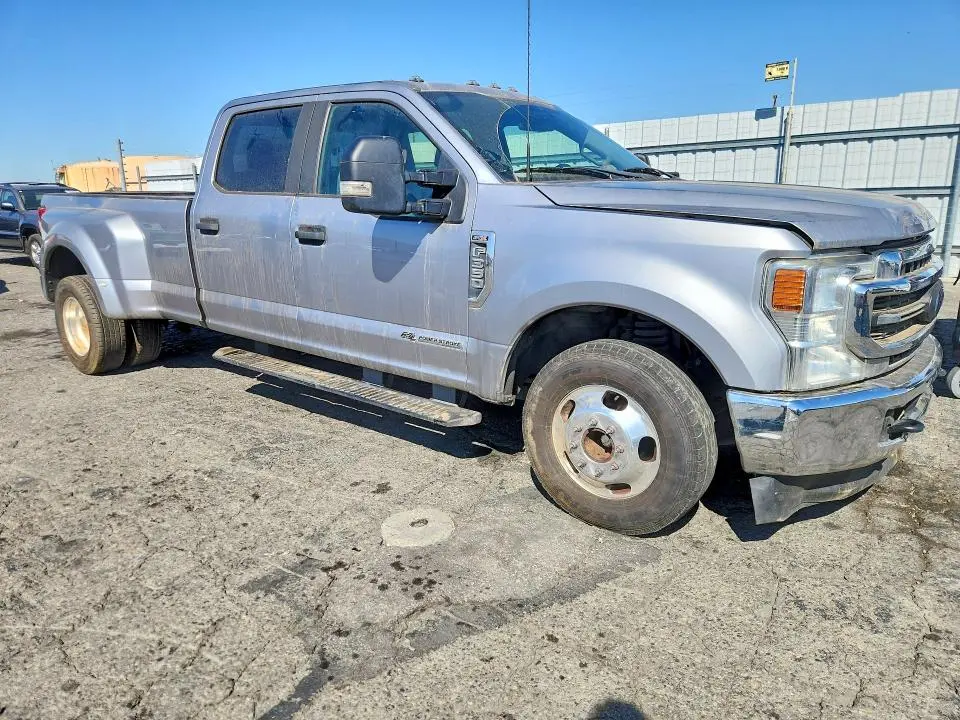 2022 FORD F350 SUPER DUTY  