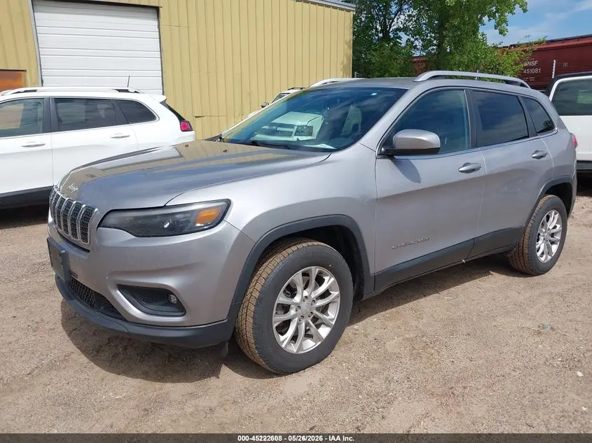 2019 JEEP CHEROKEE LATITUDE 4X4