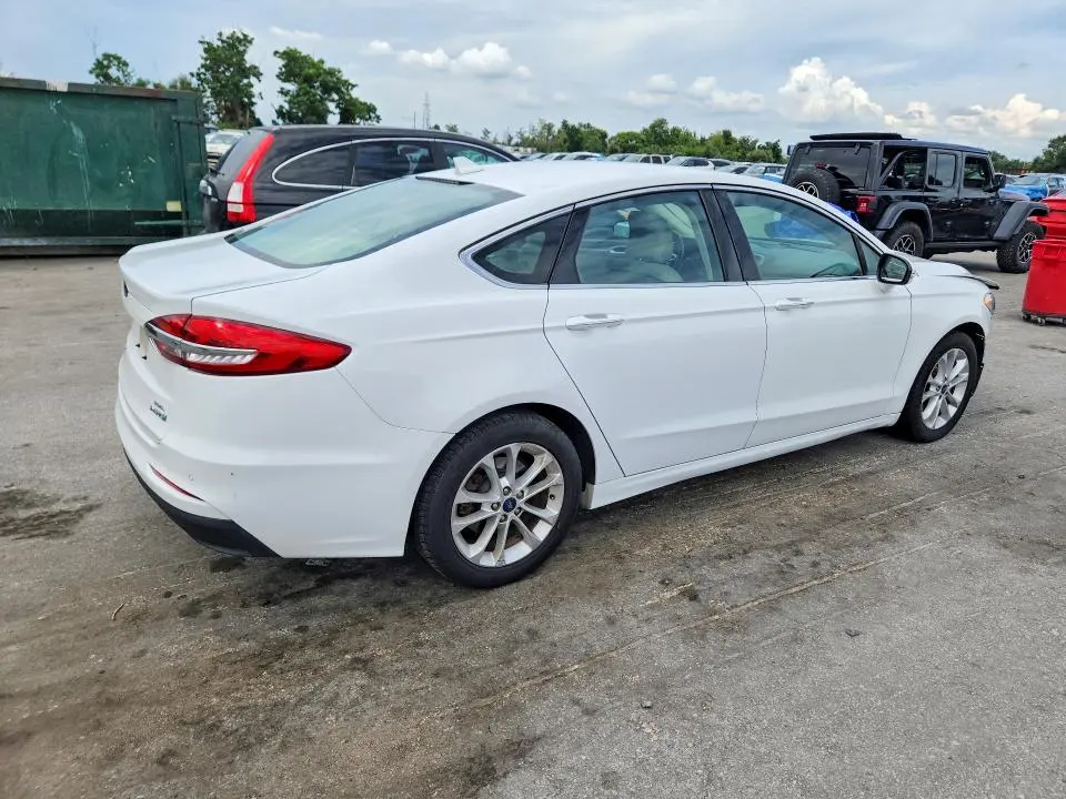 2019 FORD FUSION SEL  