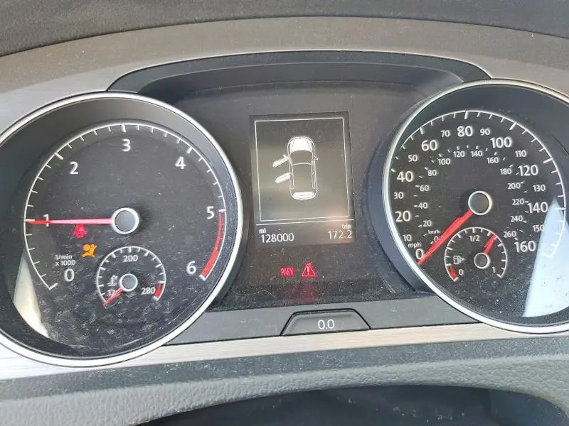 2015 VOLKSWAGEN GOLF TDI  