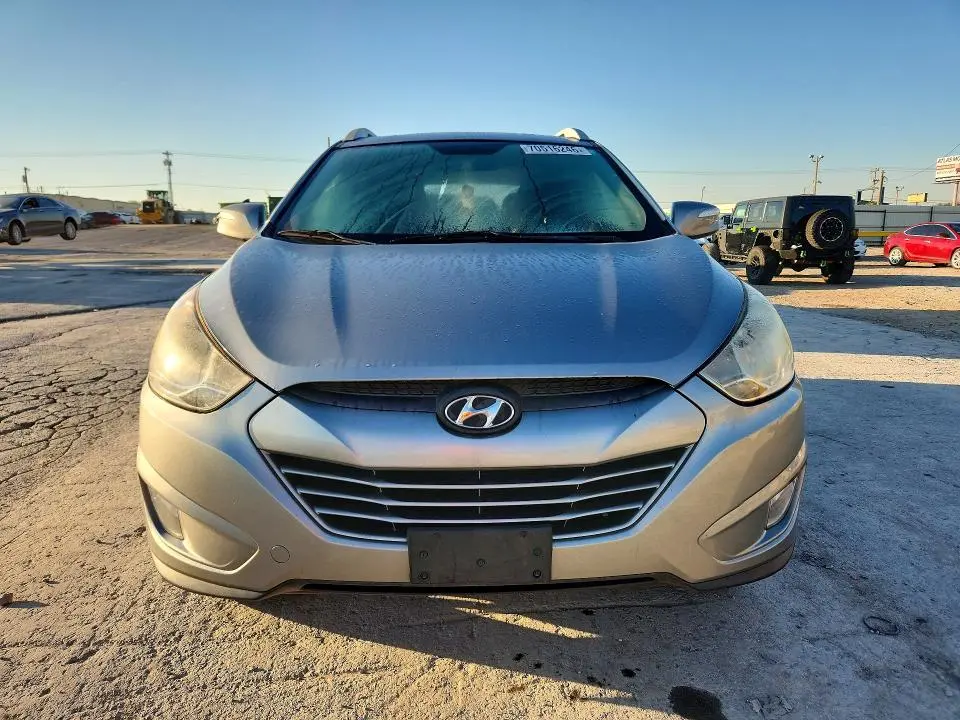 2013 HYUNDAI TUCSON GLS  