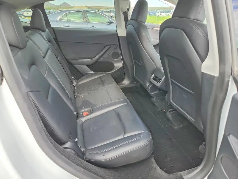2025 TESLA MODEL Y   
