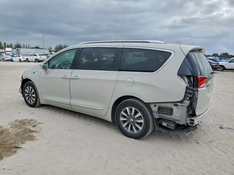 2020 CHRYSLER PACIFICA HYBRID LIMITED  