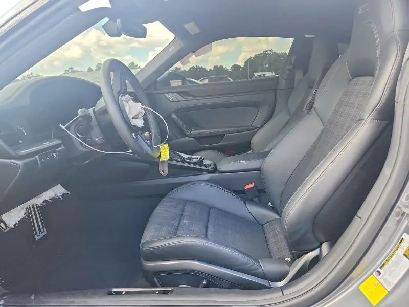 2026 PORSCHE 911 CARRERA  