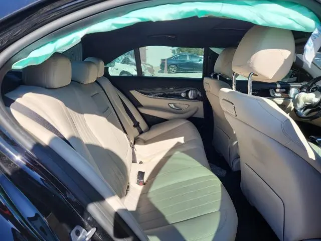 2019 MERCEDES-BENZ E 300  
