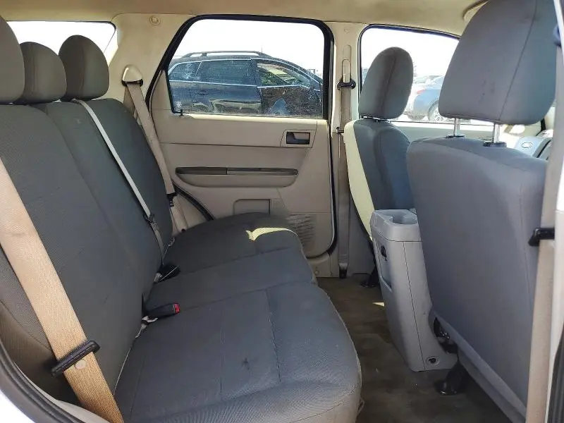 2010 FORD ESCAPE   