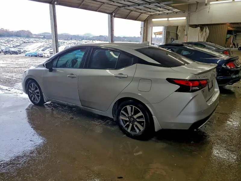 2020 NISSAN VERSA SV  