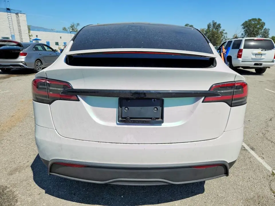 2026 TESLA MODEL X   