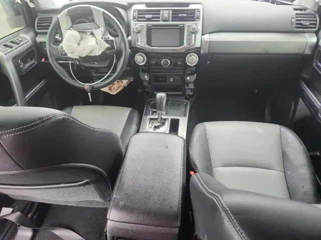 2018 TOYOTA 4RUNNER SR5  