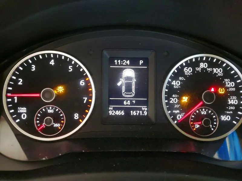 2017 VOLKSWAGEN TIGUAN S  