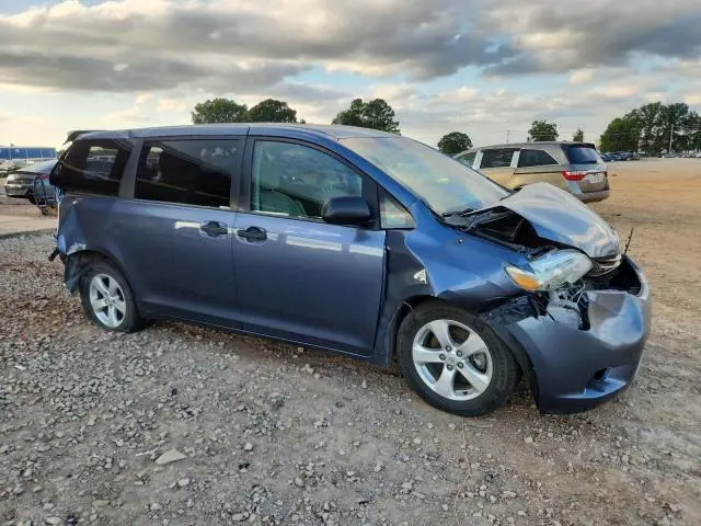 2014 TOYOTA SIENNA   