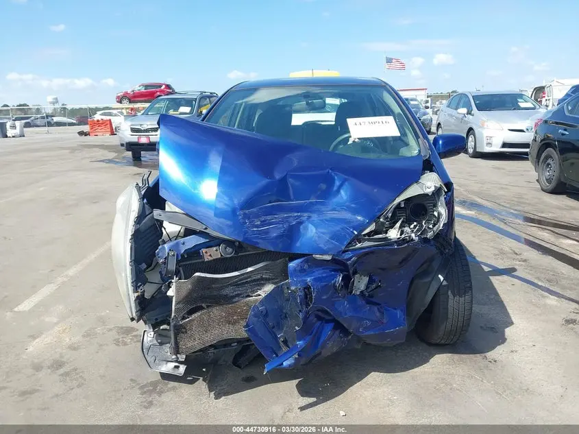 2013 HONDA FIT  