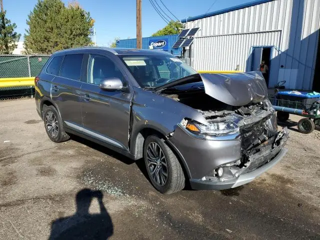2018 MITSUBISHI OUTLANDER SE