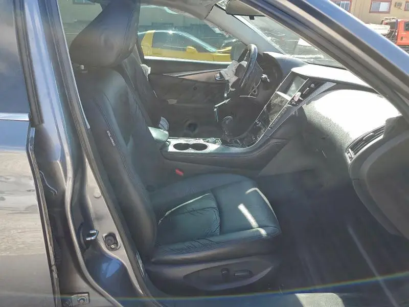 2015 INFINITI Q50 BASE  