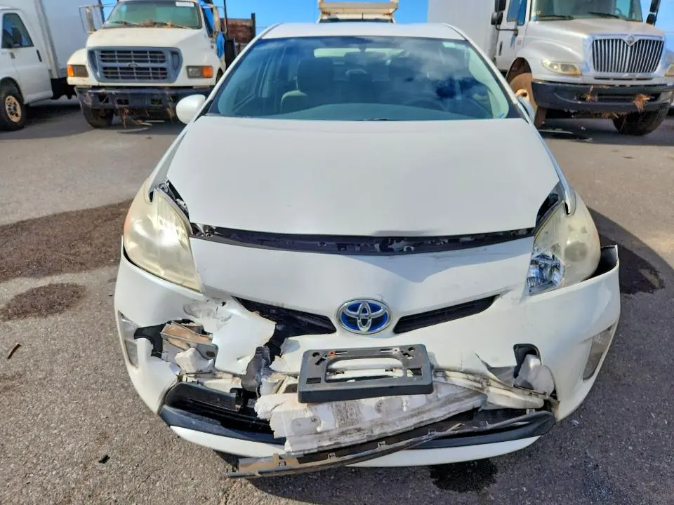 2012 TOYOTA PRIUS ONE  