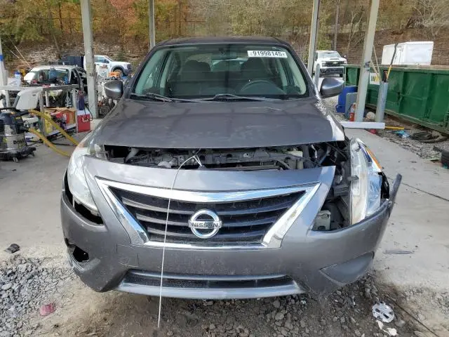 2018 NISSAN VERSA S  