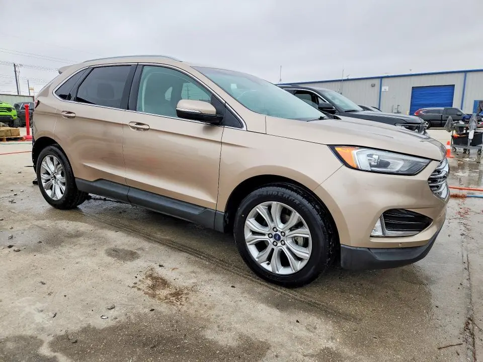 2020 FORD EDGE TITANIUM  