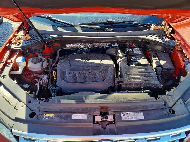 2018 VOLKSWAGEN TIGUAN SE  