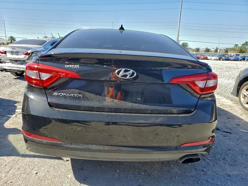 2016 HYUNDAI SONATA SE  