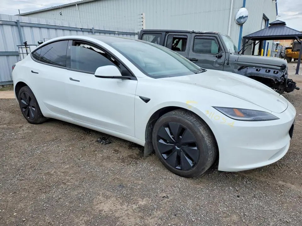 2025 TESLA MODEL 3   