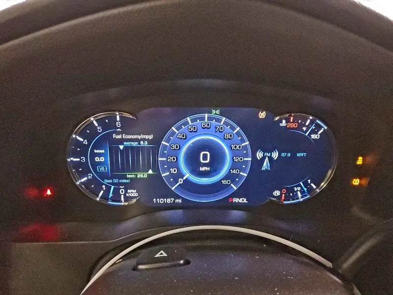 2017 CADILLAC ESCALADE LUXURY  