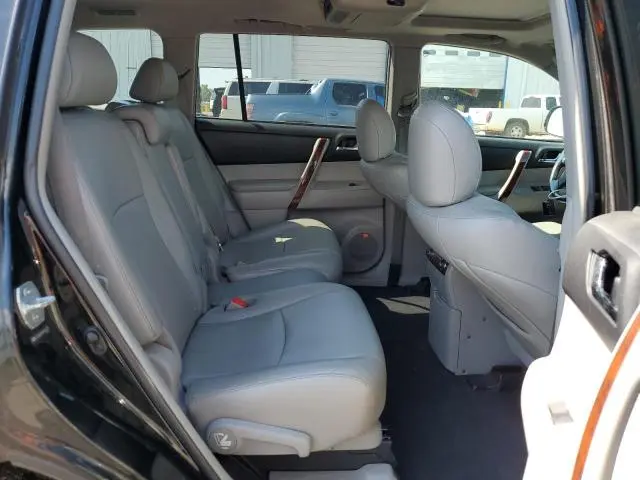 2012 TOYOTA HIGHLANDER LIMITED  